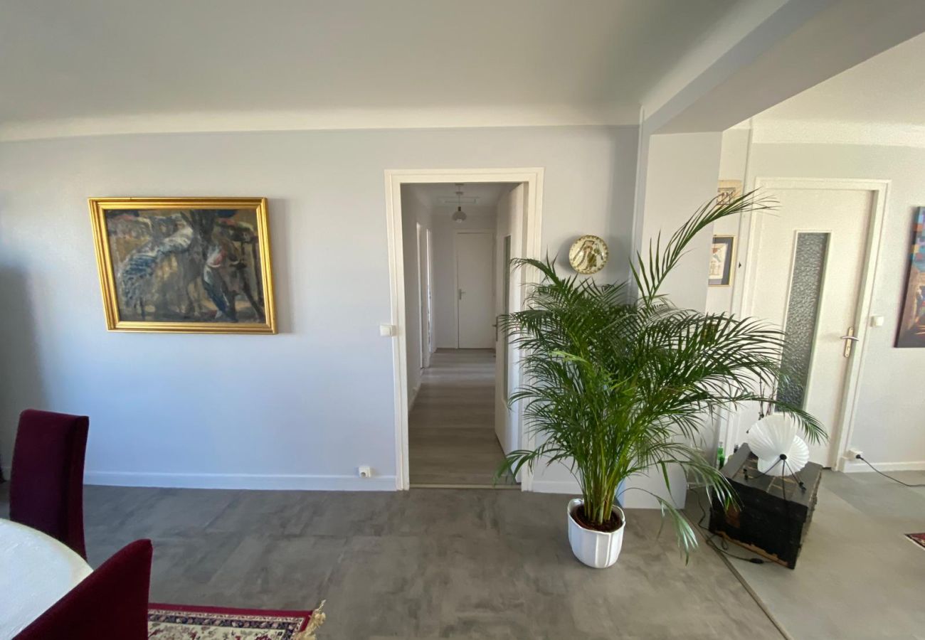 Appartement à Châteauroux - T3 centre-ville- ascenseur- parking- vue panoramique 