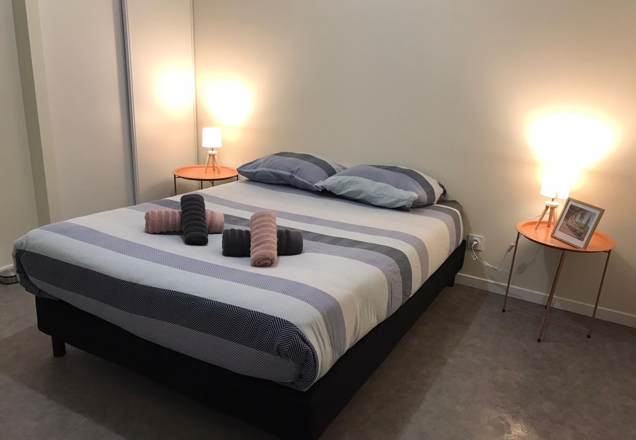 Appartement à Ecueillé - Ecueillé centre -bel appart neuf 2 chambres 