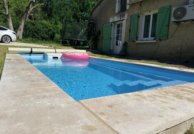 Maison à Lye - Jolie Maison 7 pers-piscine-clim-Beauval 10 min