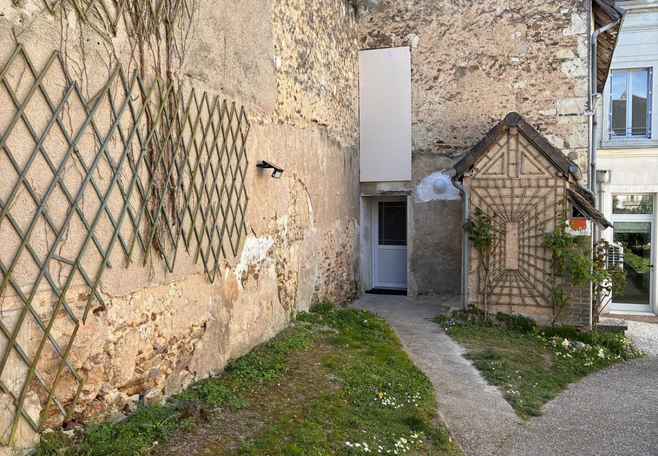 Studio à Ecueillé - Charmant studio centre d'Ecueille