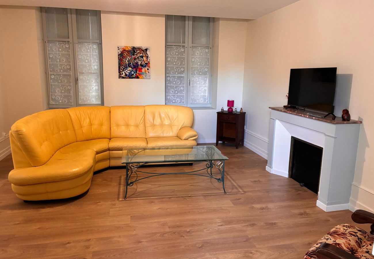Appartement à Ecueillé - Appart neuf Ecueillé centre 3 chambres 