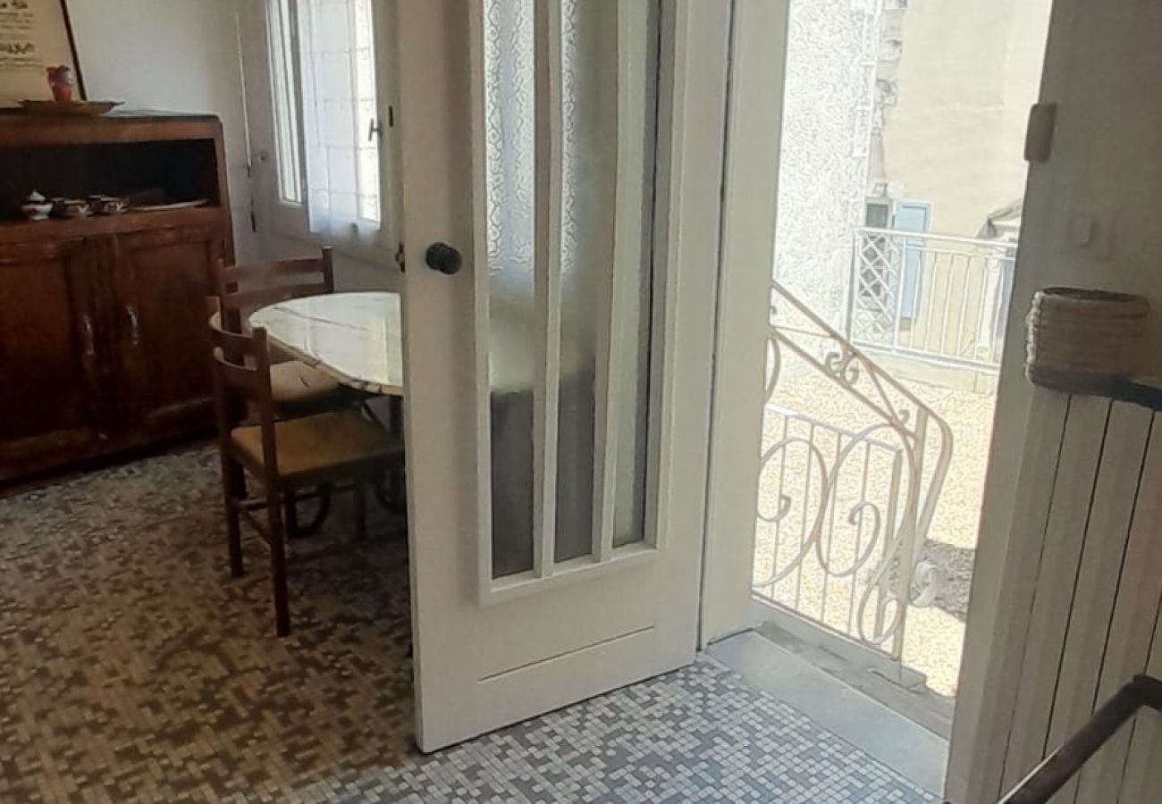 Appartement à Levroux - Appart 2 chambres terrasse privée au coeur de Levroux