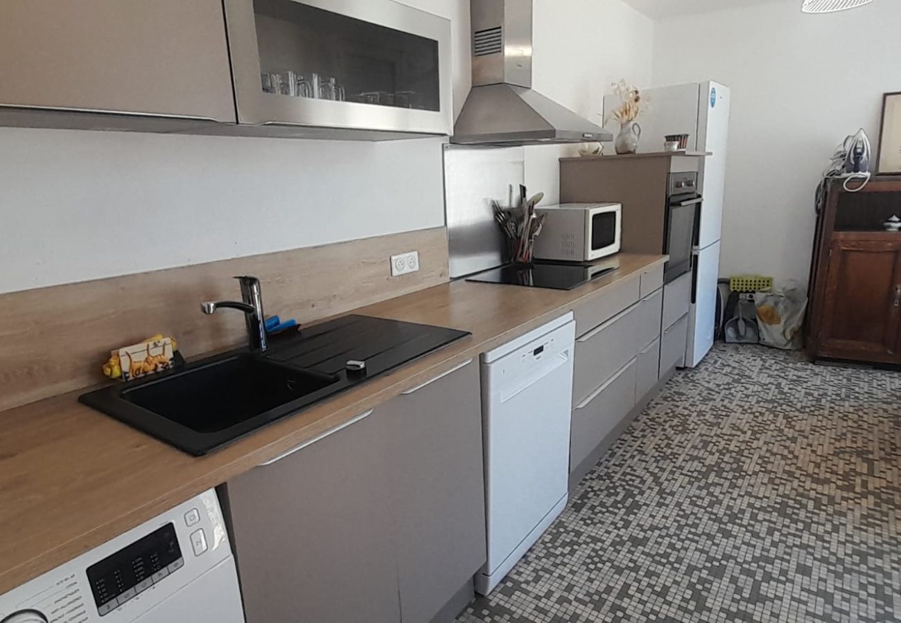 Appartement à Levroux - Appart 2 chambres terrasse privée au coeur de Levroux