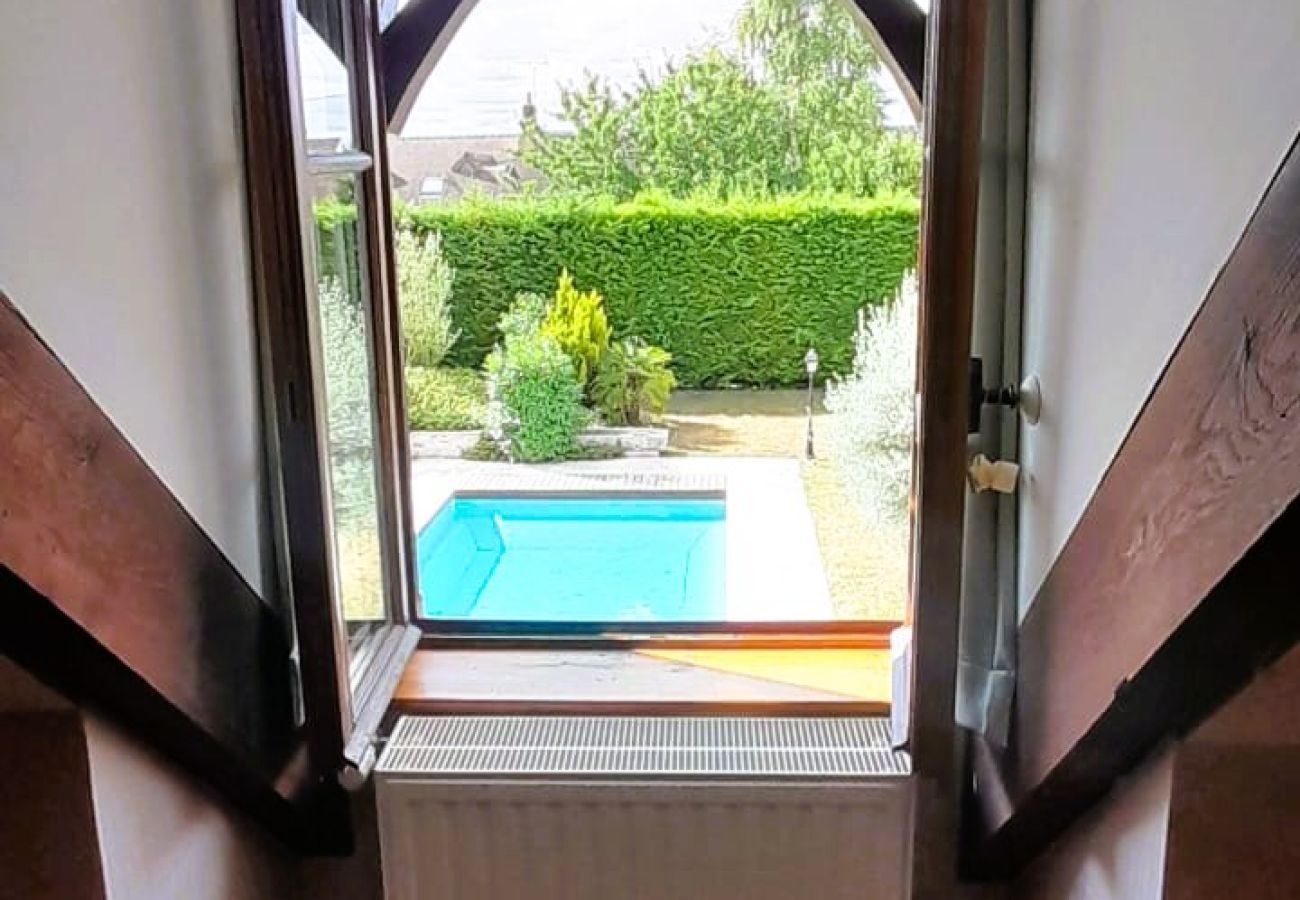 Maison à Levroux - Le Chai - villa 14 pers avec piscine au coeur de Levroux