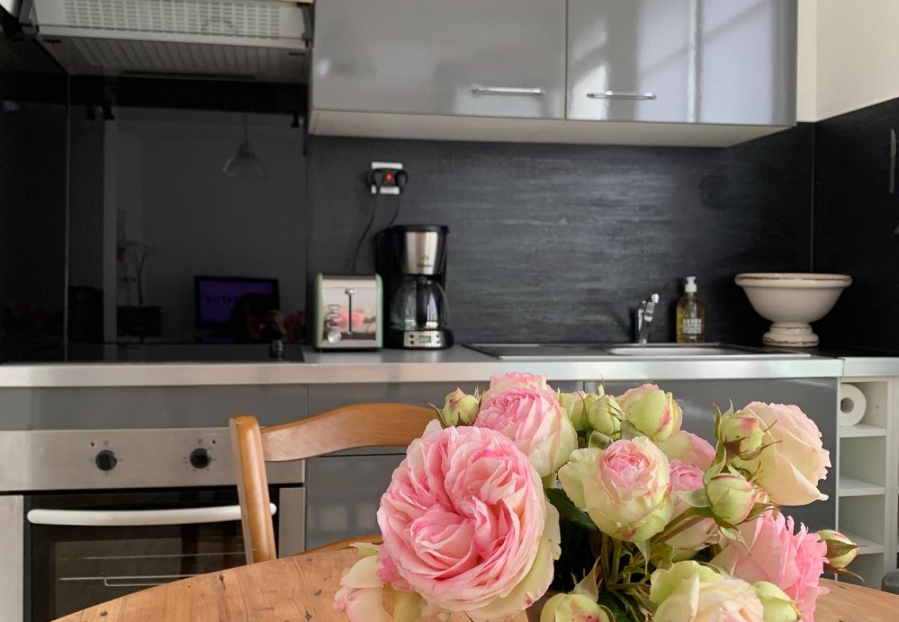 Maison à Châteauroux - La maison de Léonie- 2chb - cour privée - wifi