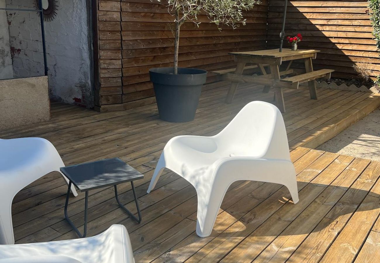 Maison à Châteauroux - La maison de Léonie- 2chb - cour privée - wifi