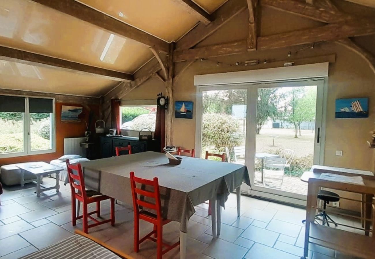 Studio à Châteauroux - Ballade a la lune-chalet 2 pers-wifi-jardin