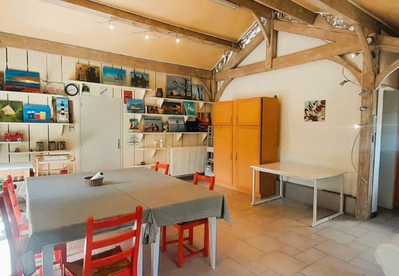 Studio à Châteauroux - Ballade a la lune-chalet 2 pers-wifi-jardin