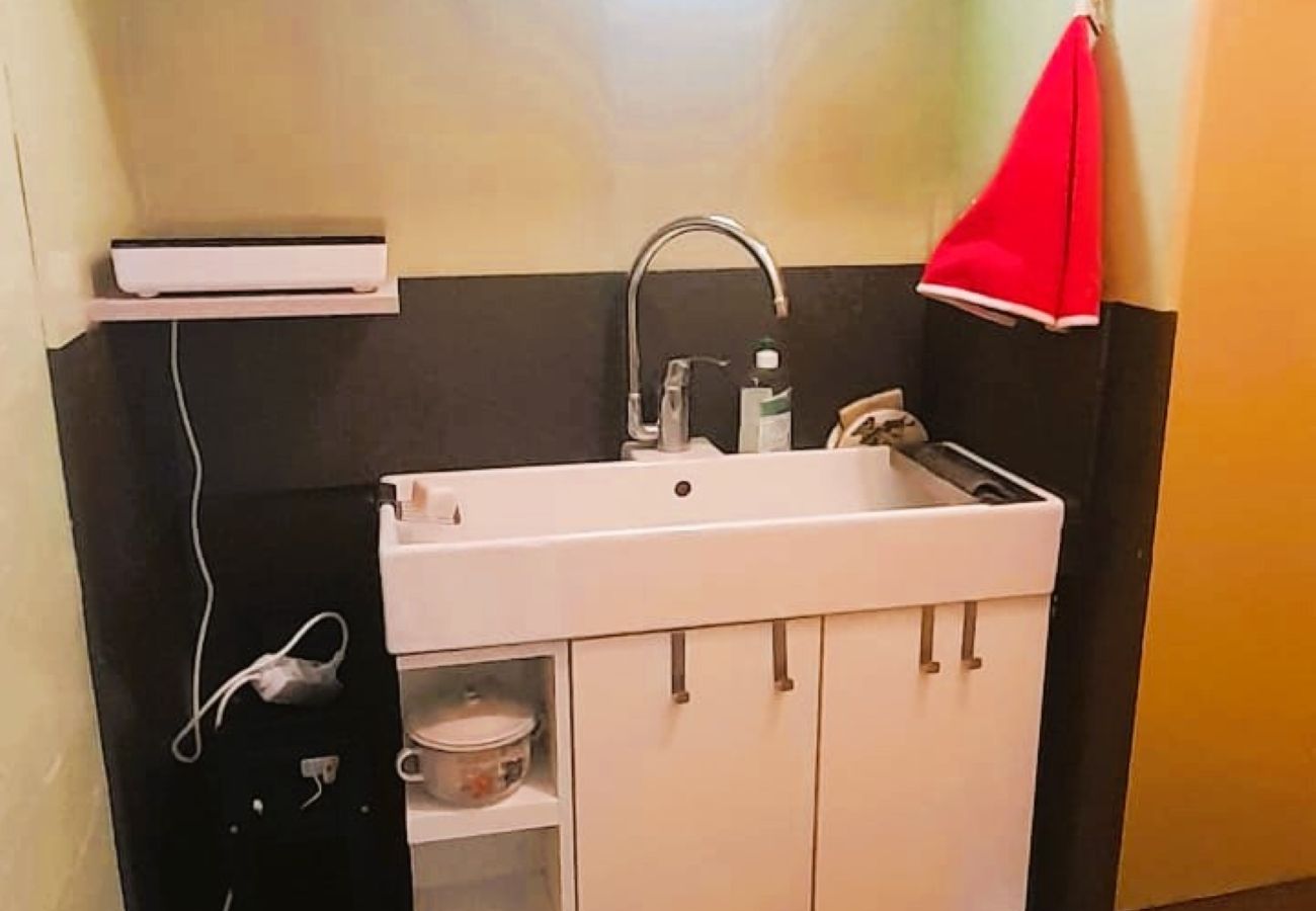 Studio à Châteauroux - Ballade a la lune-chalet 2 pers-wifi-jardin