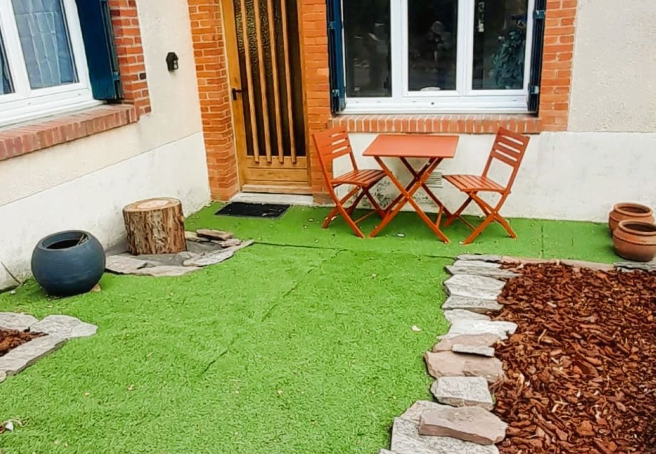 Maison à Buzançais - Le gite des Marchis, 4 pers wifi cour