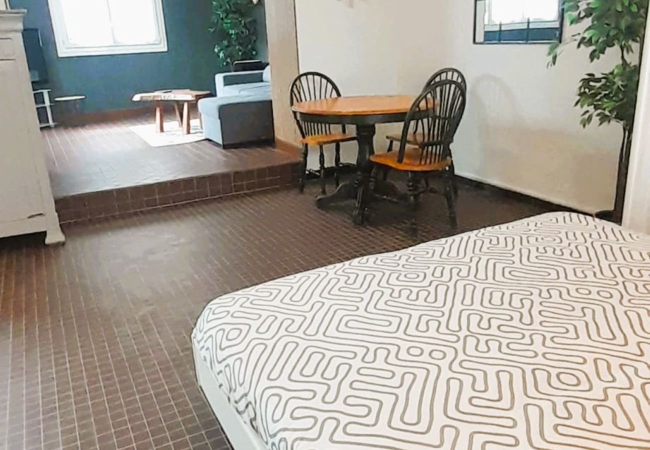 Maison à Buzançais - Le gite des Marchis, 4 pers wifi cour