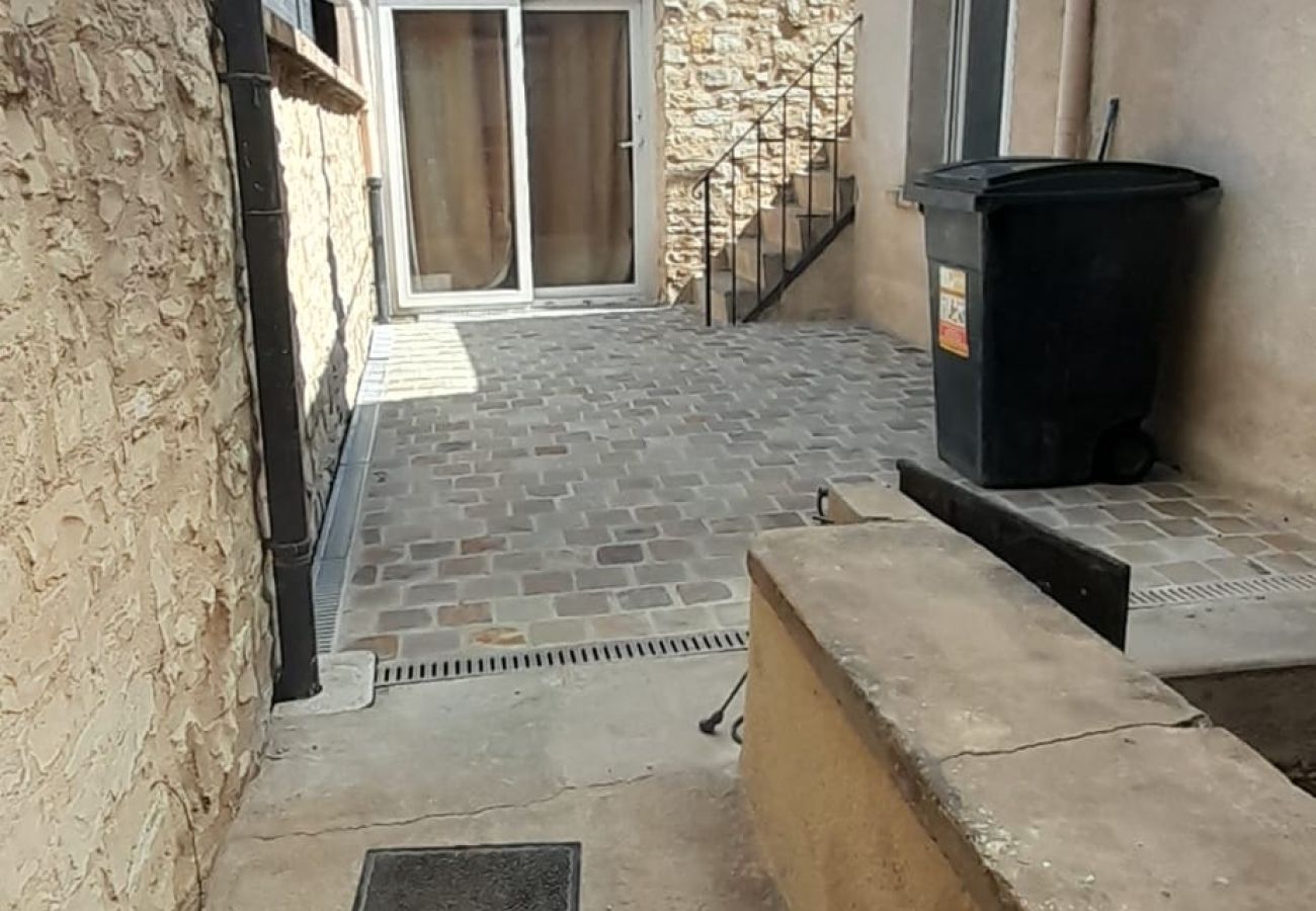 Appartement à Châteauroux - Joli duplex centre ville terrasse wifi clim