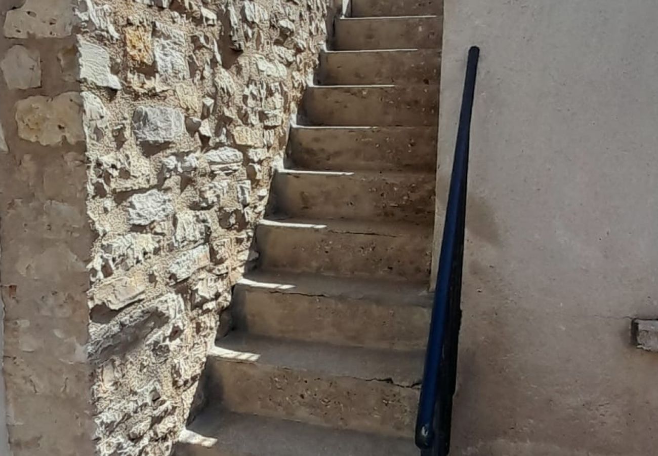 Appartement à Châteauroux - Joli duplex centre ville terrasse wifi clim