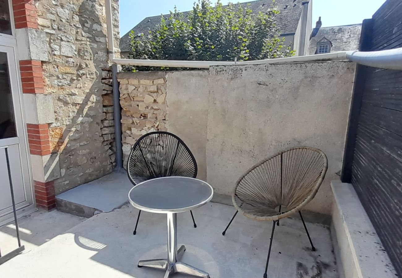 Appartement à Châteauroux - Joli duplex centre ville terrasse wifi clim