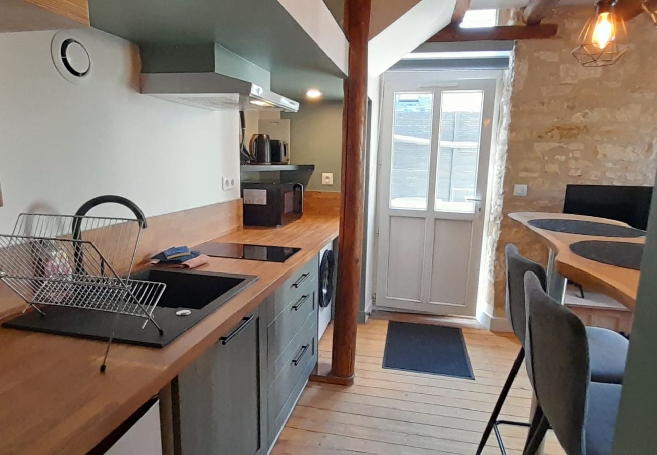 Appartement à Châteauroux - Joli duplex centre ville terrasse wifi clim