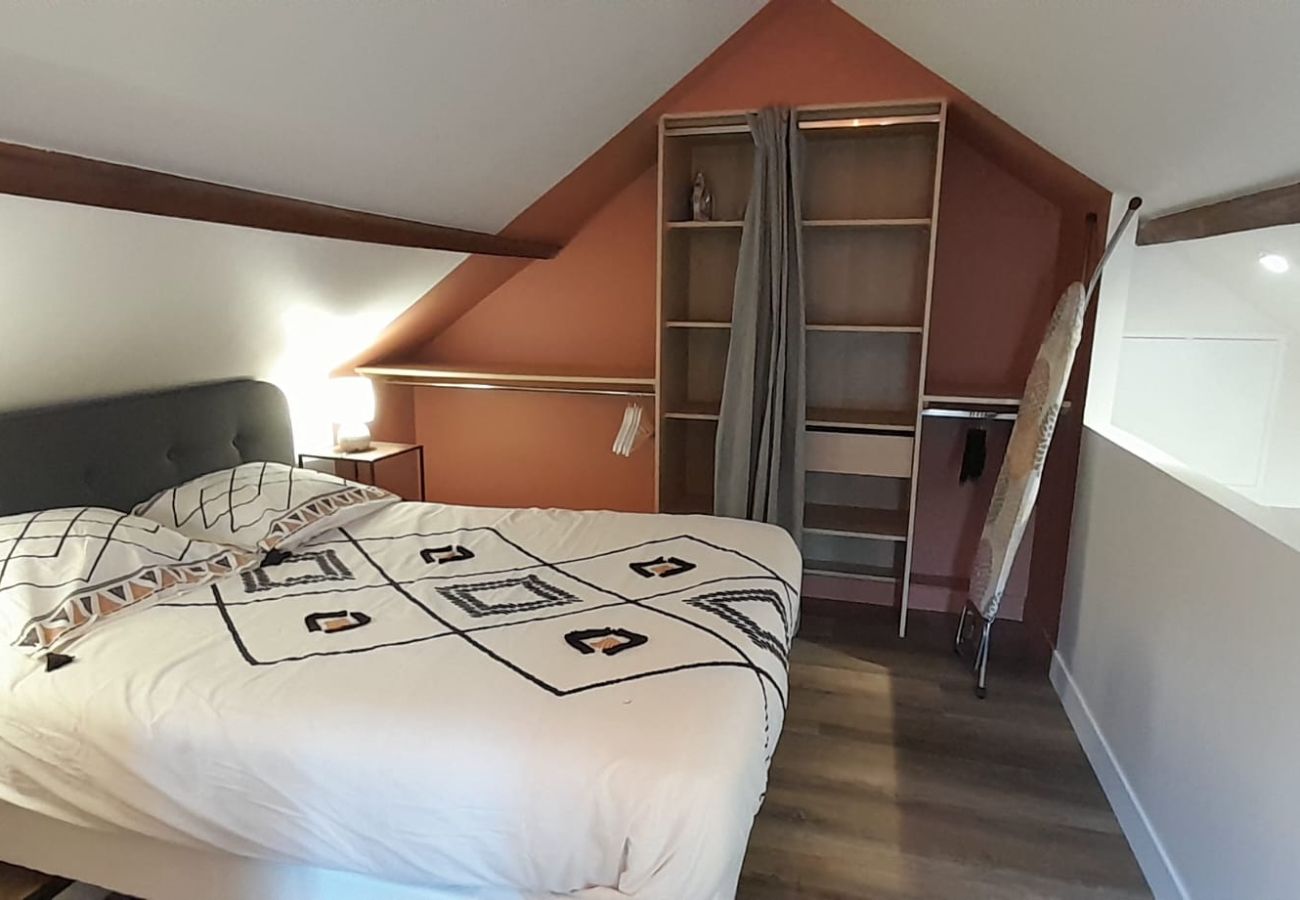 Appartement à Châteauroux - Joli duplex centre ville terrasse wifi clim