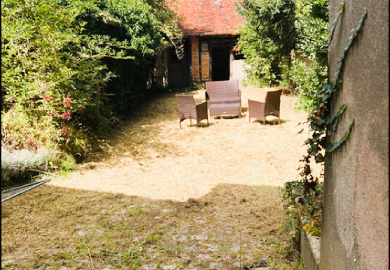 Appartement à Vierzon - Le Grand Duplex, calme et confort