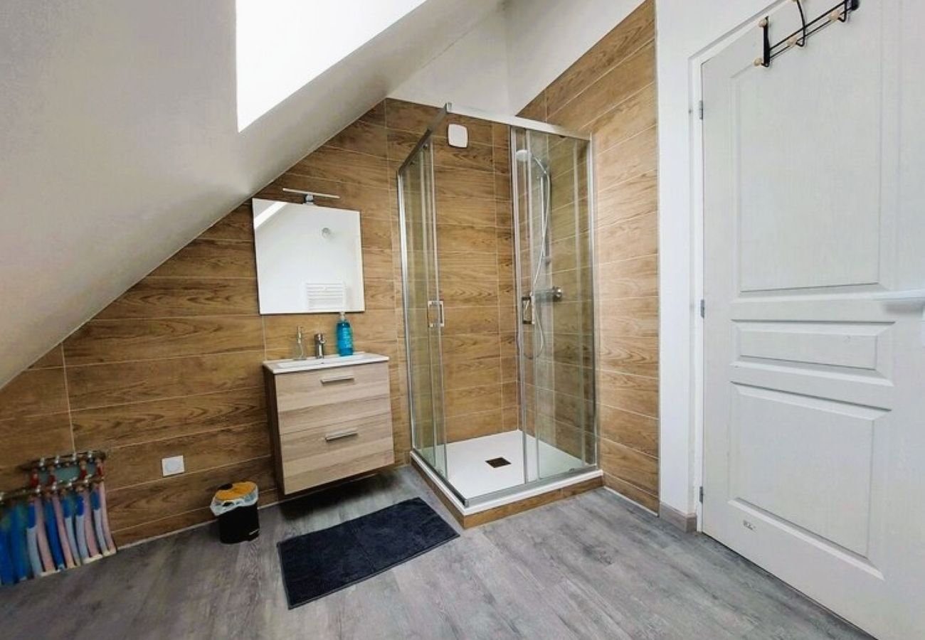 Appartement à Vierzon - Le Grand Duplex, calme et confort