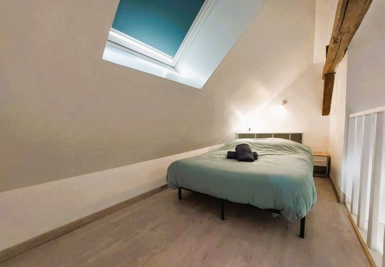 Appartement à Vierzon - Le Grand Duplex, calme et confort