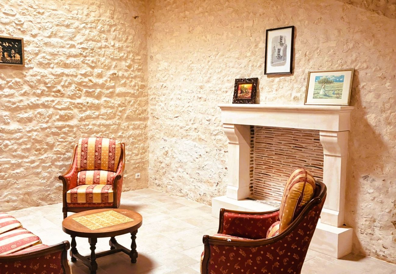 Maison à Levroux - Le petit Chai, grande maison Levroux centre