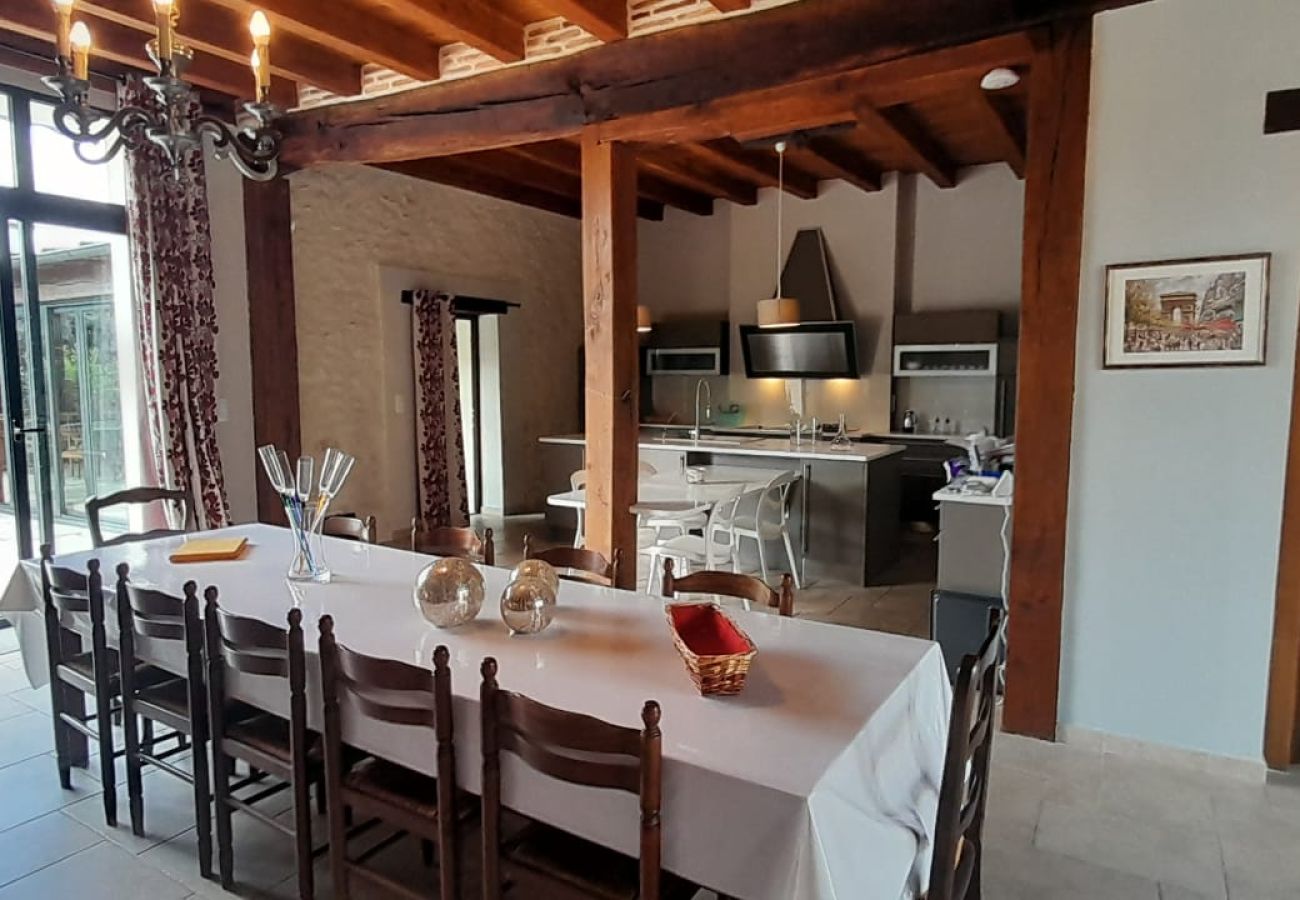 Maison à Levroux - Le Grand Chai, 5 chb, piscine clim Levroux