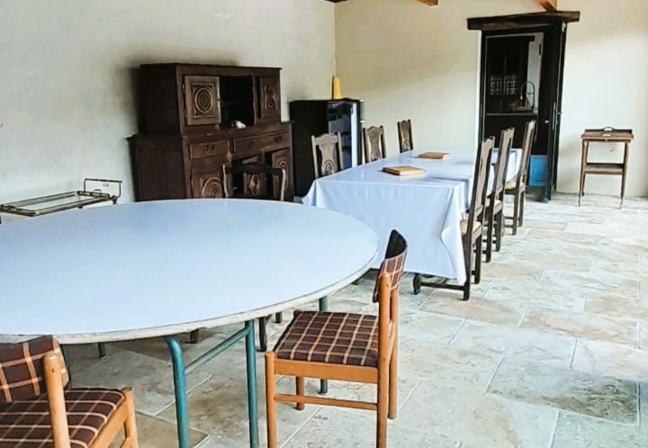 Maison à Levroux - Le Grand Chai, 5 chb, piscine clim Levroux