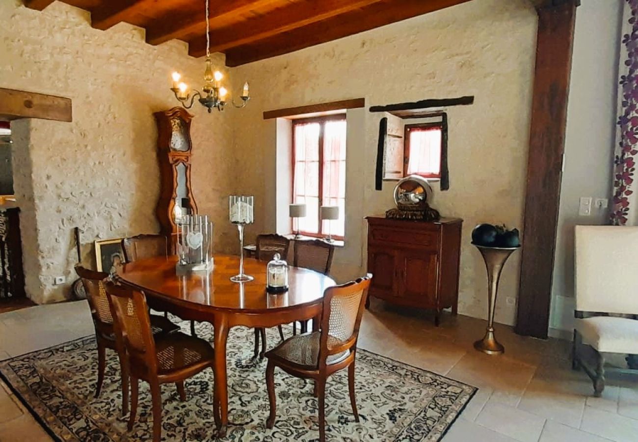 Maison à Levroux - Le Grand Chai, 5 chb, piscine clim Levroux