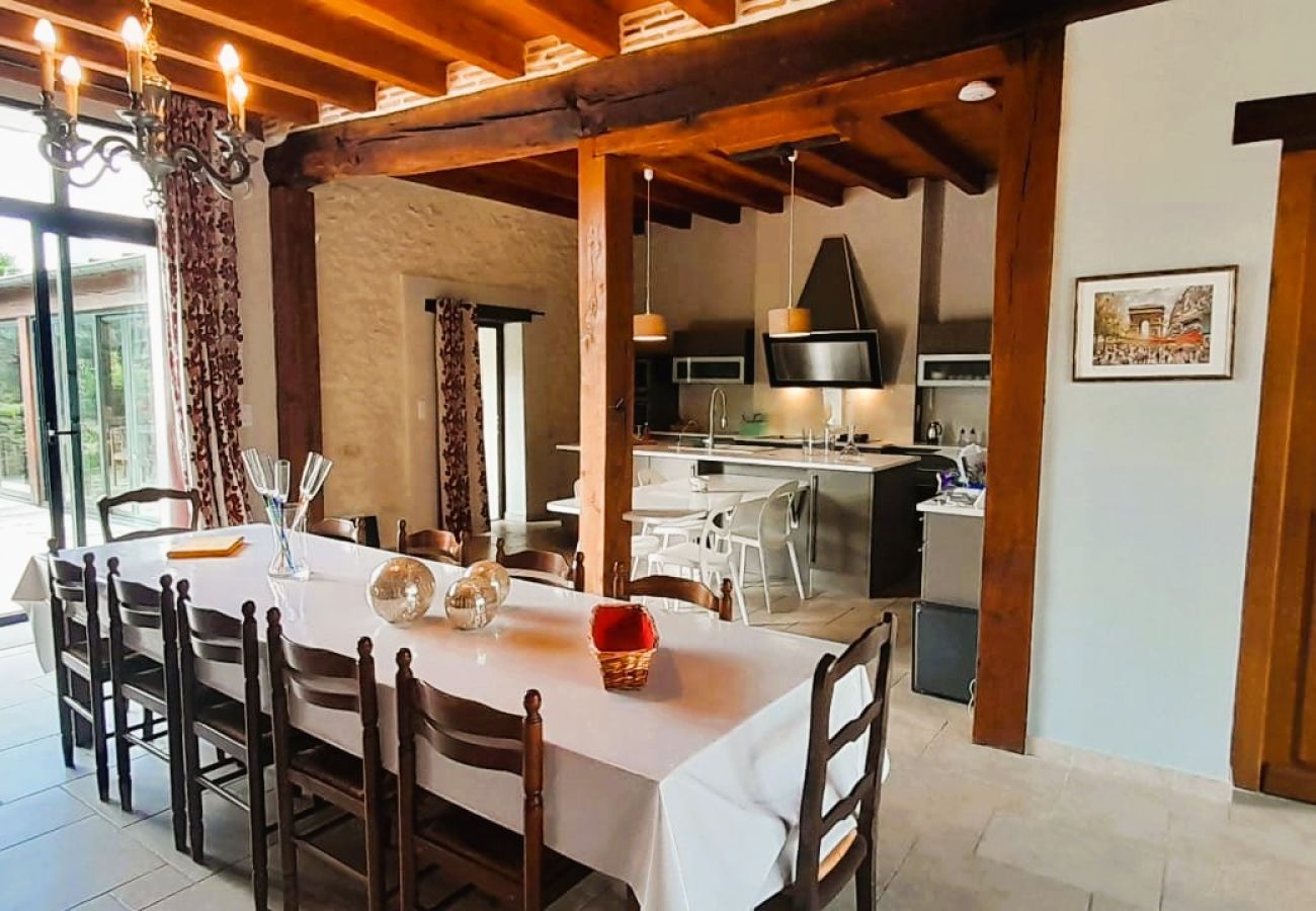 Maison à Levroux - Le Grand Chai, 5 chb, piscine clim Levroux