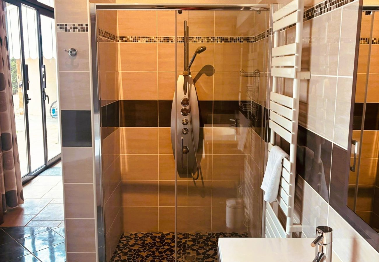 Maison à Levroux - Le Grand Chai, 5 chb, piscine clim Levroux