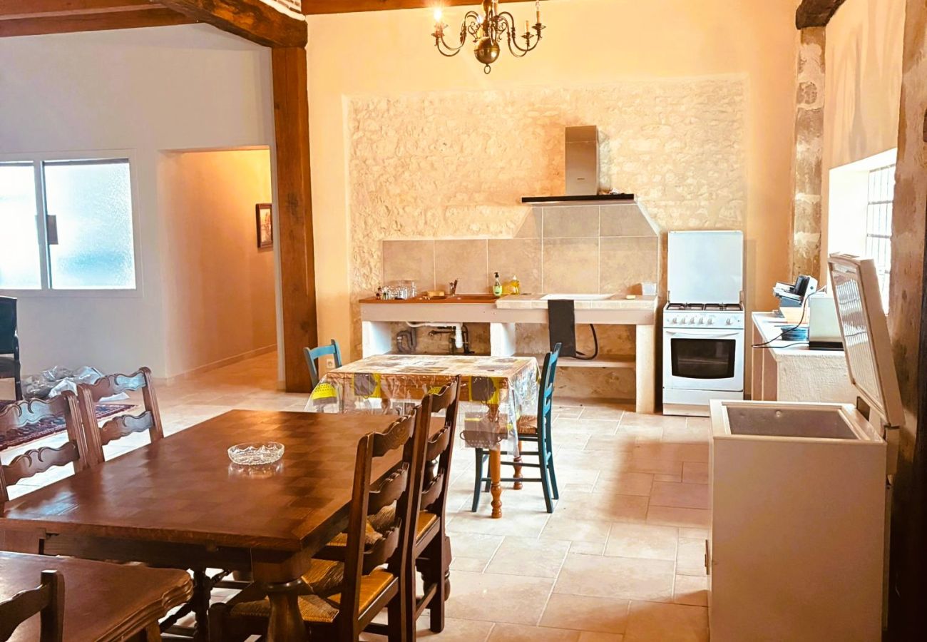 Maison à Levroux - Le Grand Chai, 5 chb, piscine clim Levroux