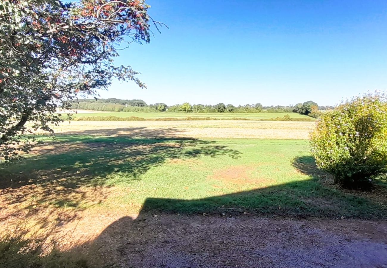 Maison à Sainte-Fauste - Le gite du Brossat. 10 pers wifi jardin