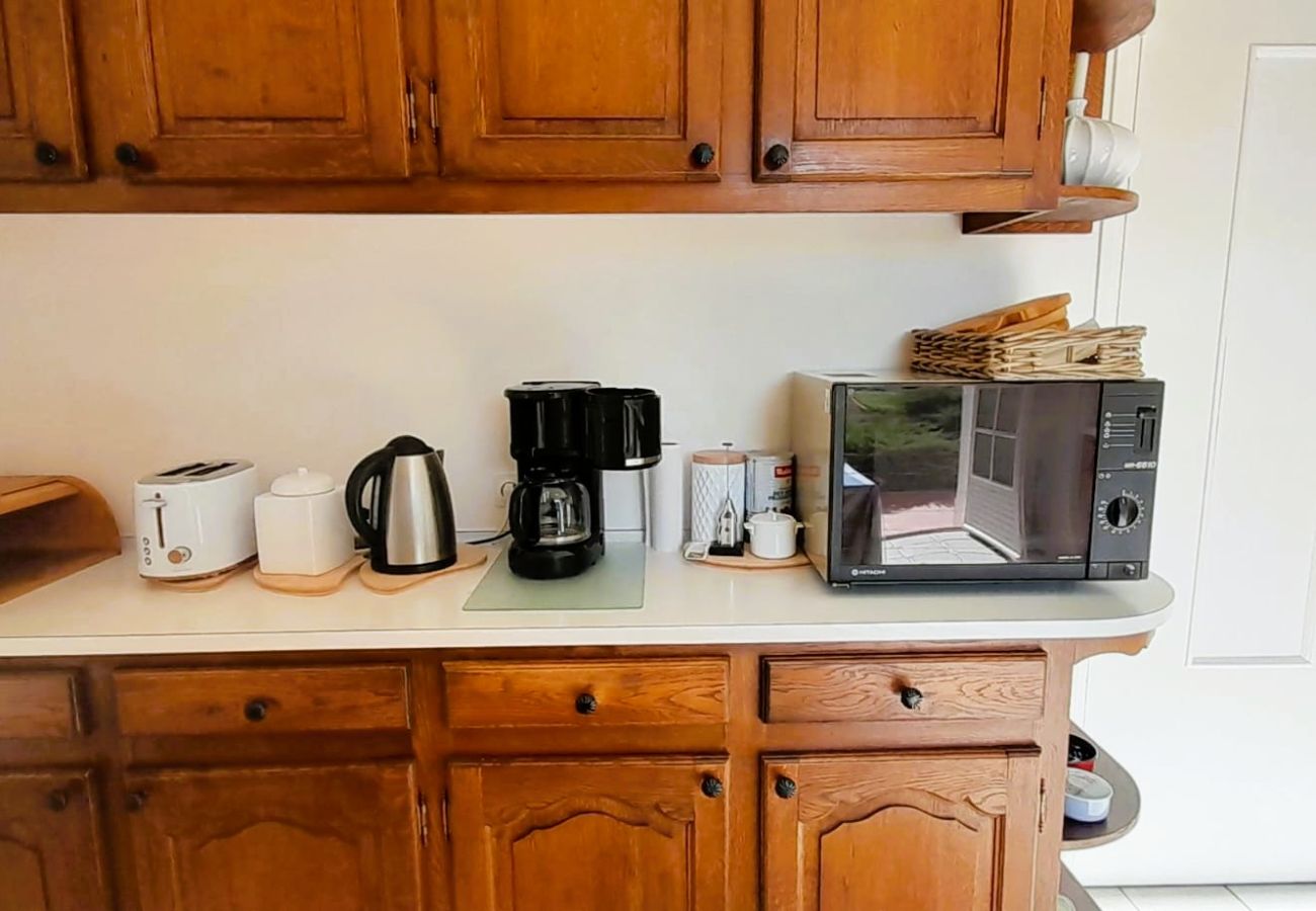 Maison à Sainte-Fauste - Le gite du Brossat. 10 pers wifi jardin