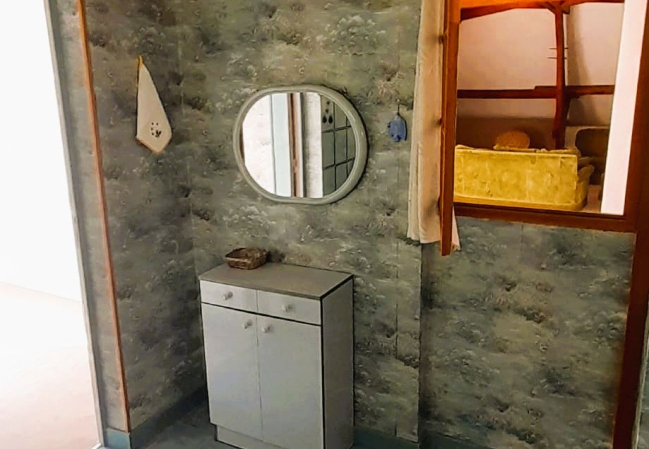 Maison à Sainte-Fauste - Le gite du Brossat. 10 pers wifi jardin