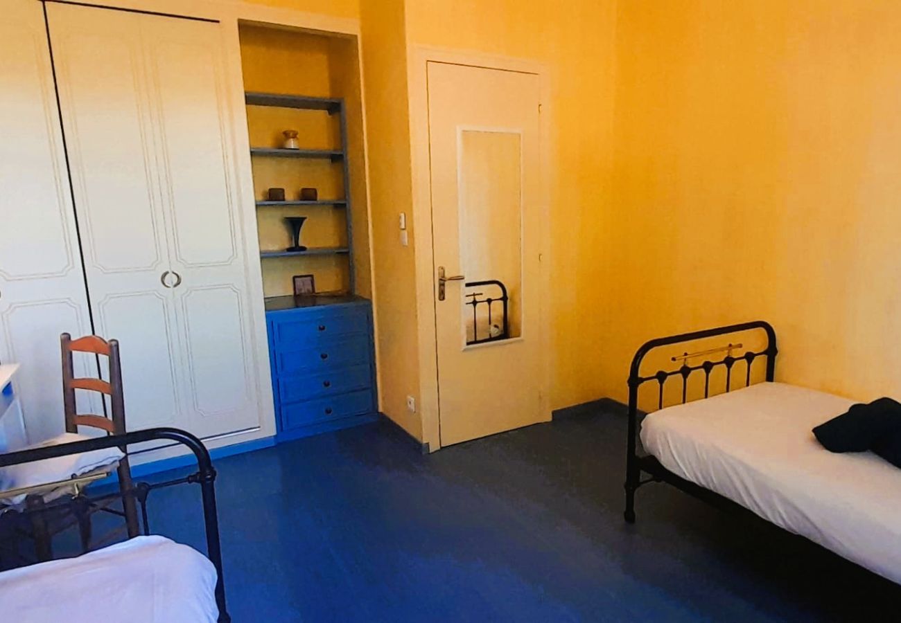 Maison à Sainte-Fauste - Le gite du Brossat. 10 pers wifi jardin