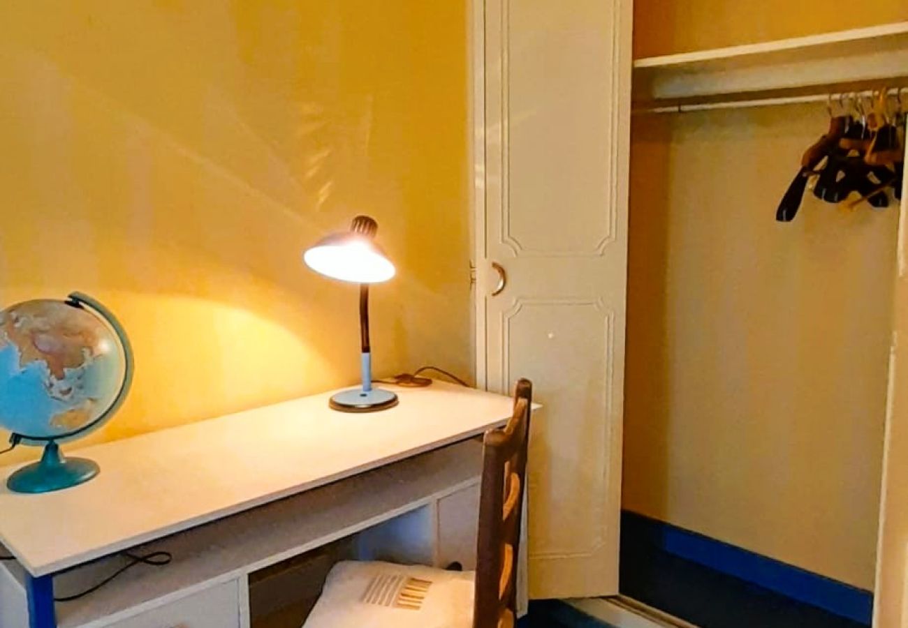 Maison à Sainte-Fauste - Le gite du Brossat. 10 pers wifi jardin