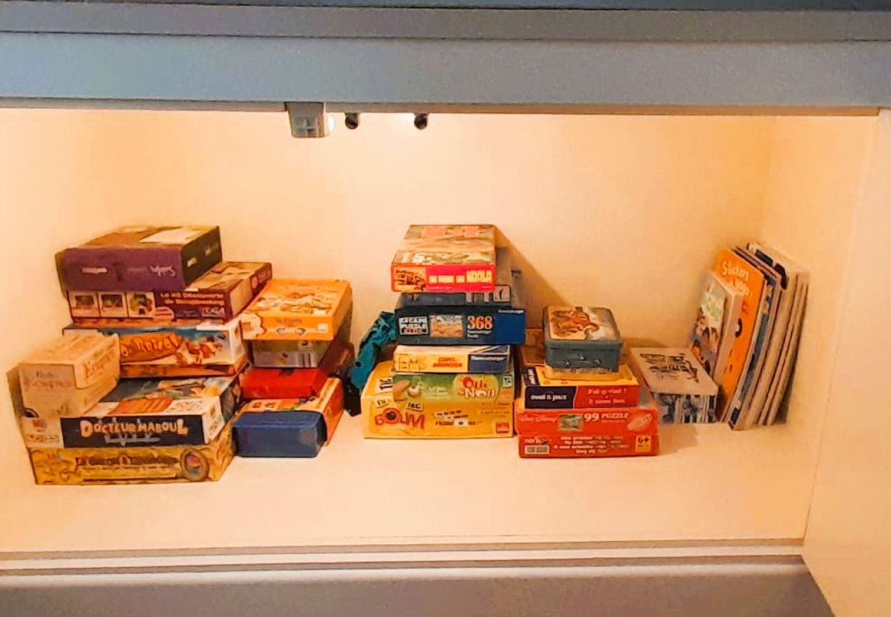 Maison à Sainte-Fauste - Le gite du Brossat. 10 pers wifi jardin