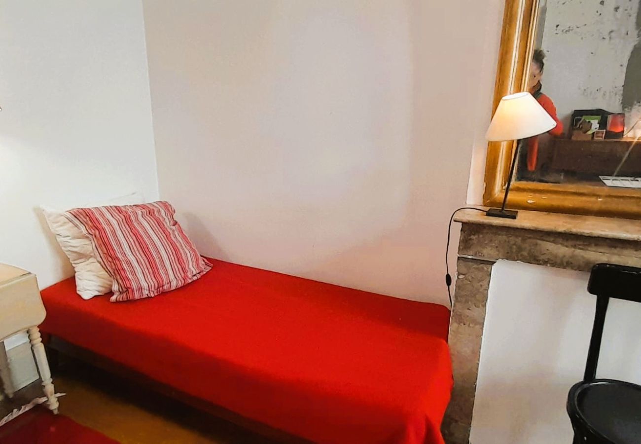 Maison à Châteauroux - Maison de ville 7 pers coeur de chtx cour wifi