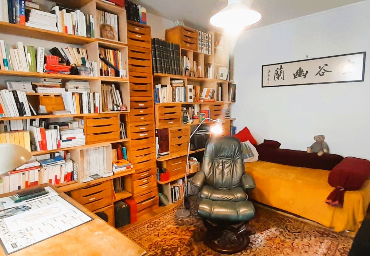 Maison à Châteauroux - Maison de ville 7 pers coeur de chtx cour wifi