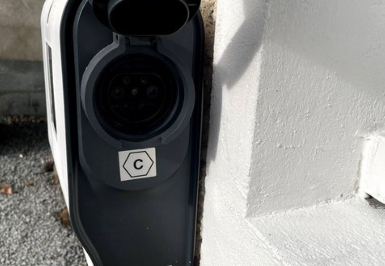 Studio à Vierzon - Charmant Studio Balnéo wifi borne electrique