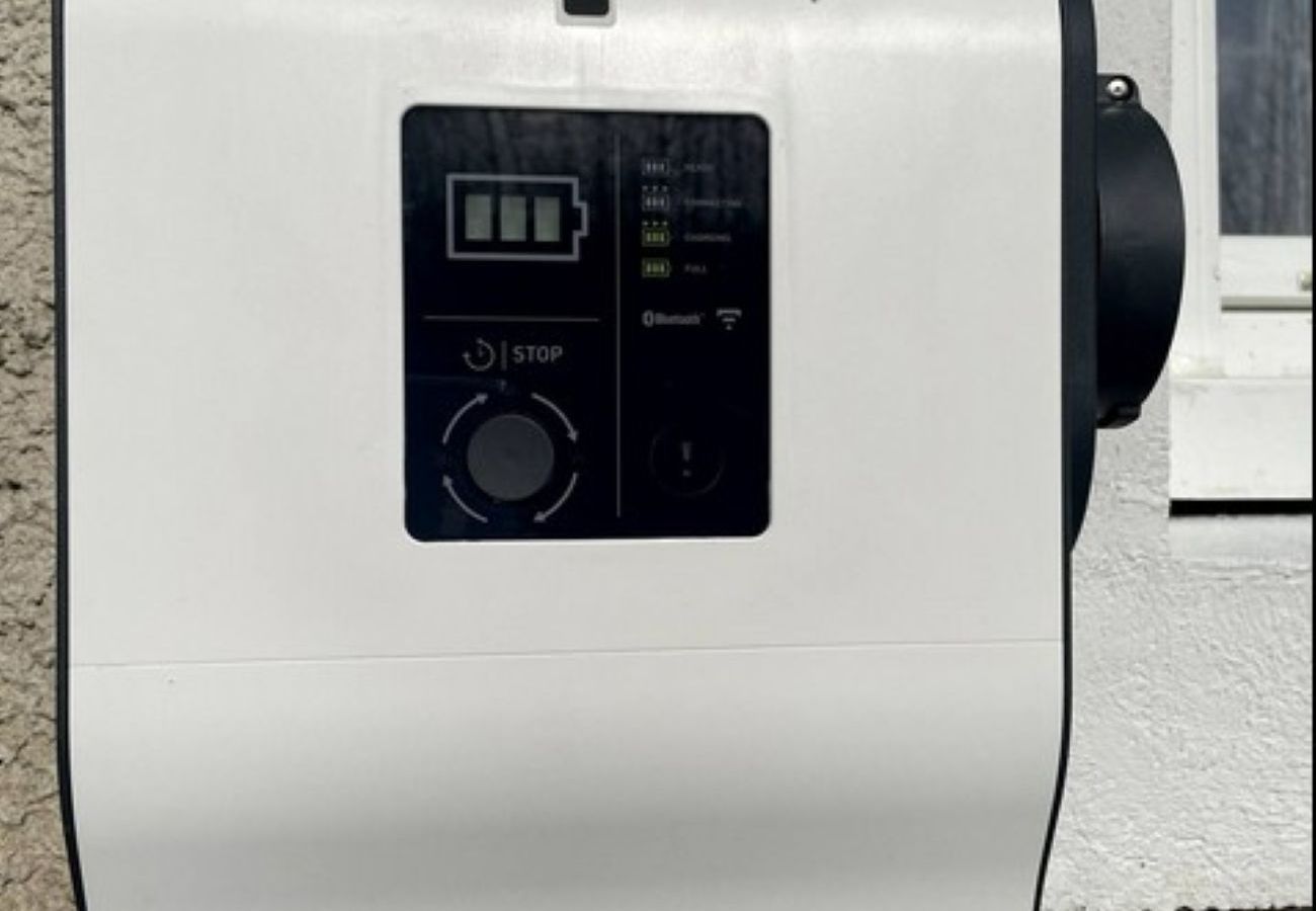 Studio à Vierzon - Charmant Studio Balnéo wifi borne electrique