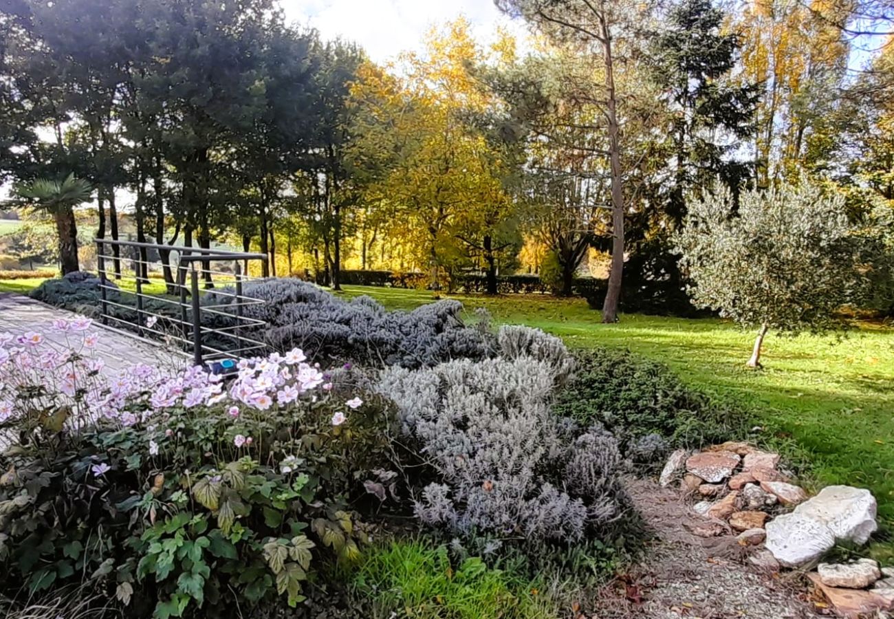 Maison à Baudres - Baudres jolie maison 6/8 pers jardin pisicne wifi 