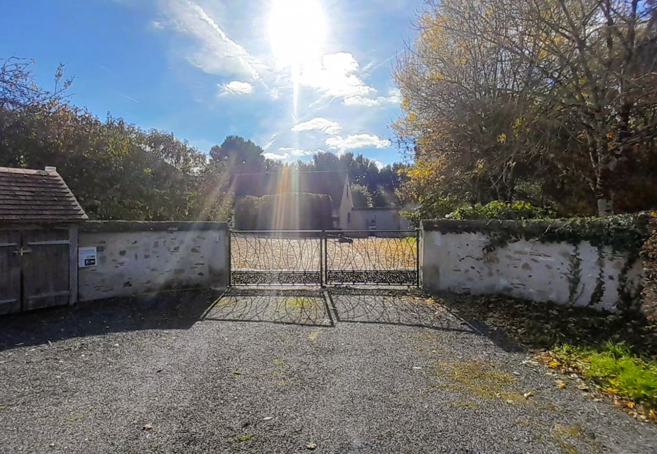 Maison à Baudres - Baudres jolie maison 6/8 pers jardin pisicne wifi 