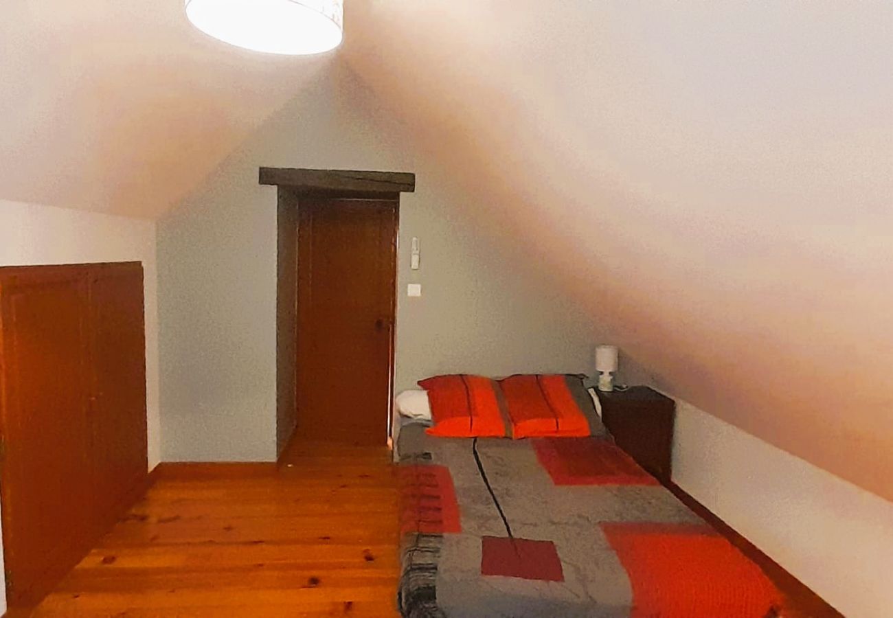 Maison à Baudres - Baudres jolie maison 6/8 pers jardin pisicne wifi 