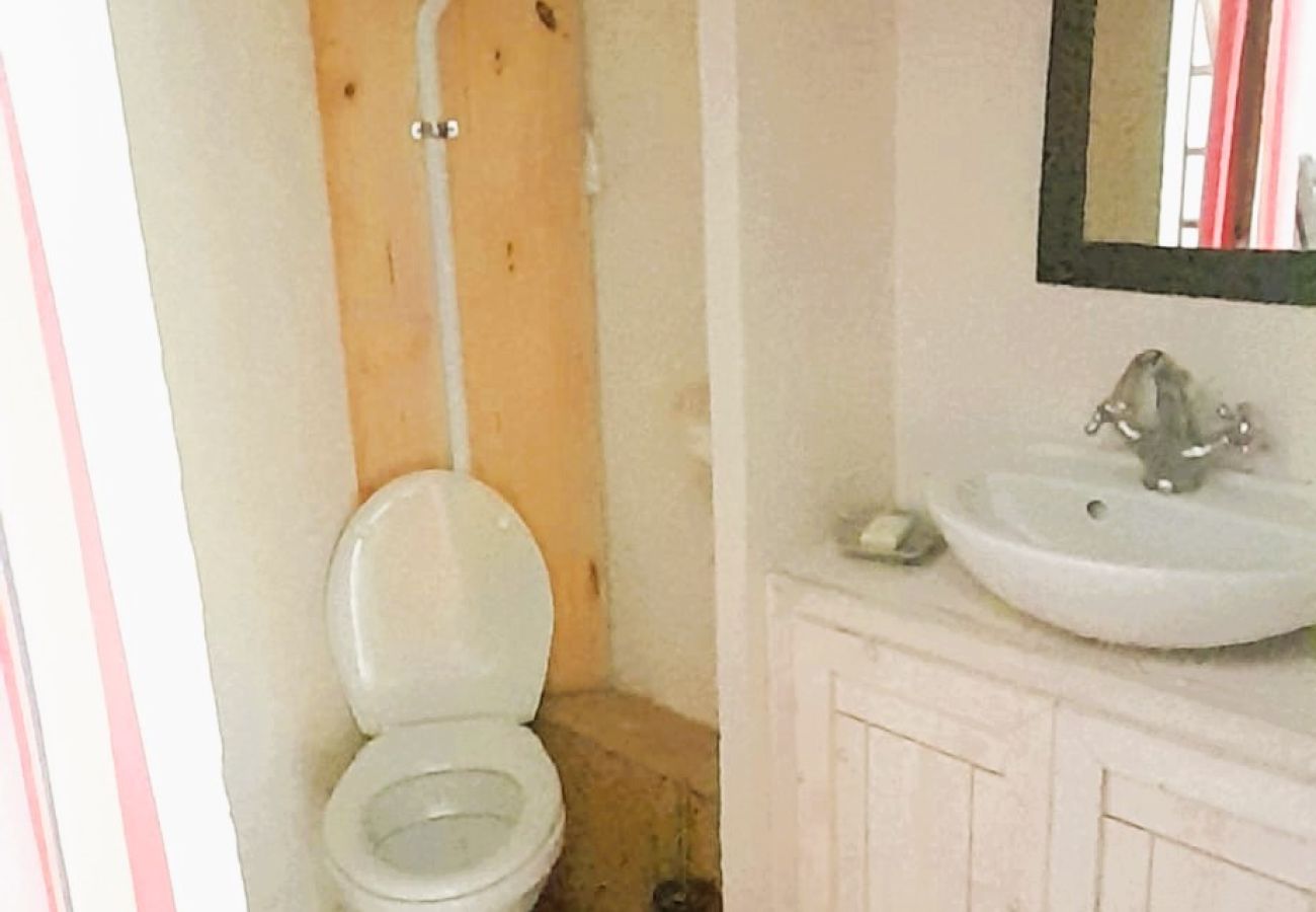 Maison à Baudres - Baudres jolie maison 6/8 pers jardin pisicne wifi 