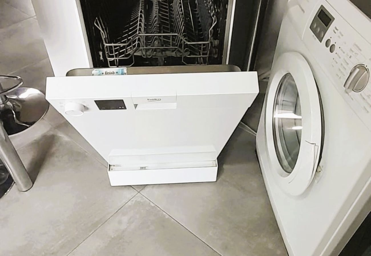 Appartement à Issoudun - Le St Roch - appart 6/8 pers - wifi - centre ville