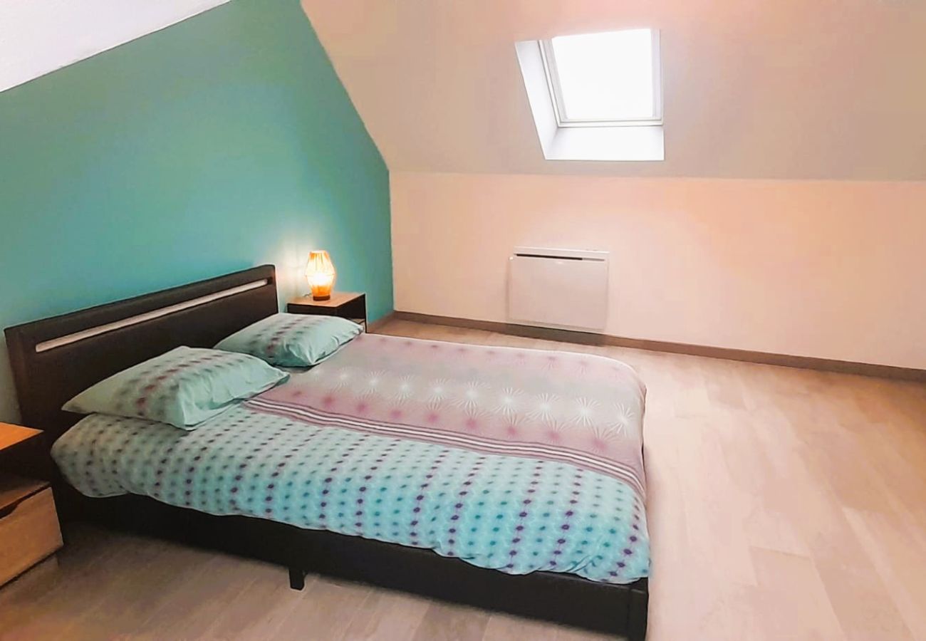 Appartement à Issoudun - Le St Roch - appart 6/8 pers - wifi - centre ville