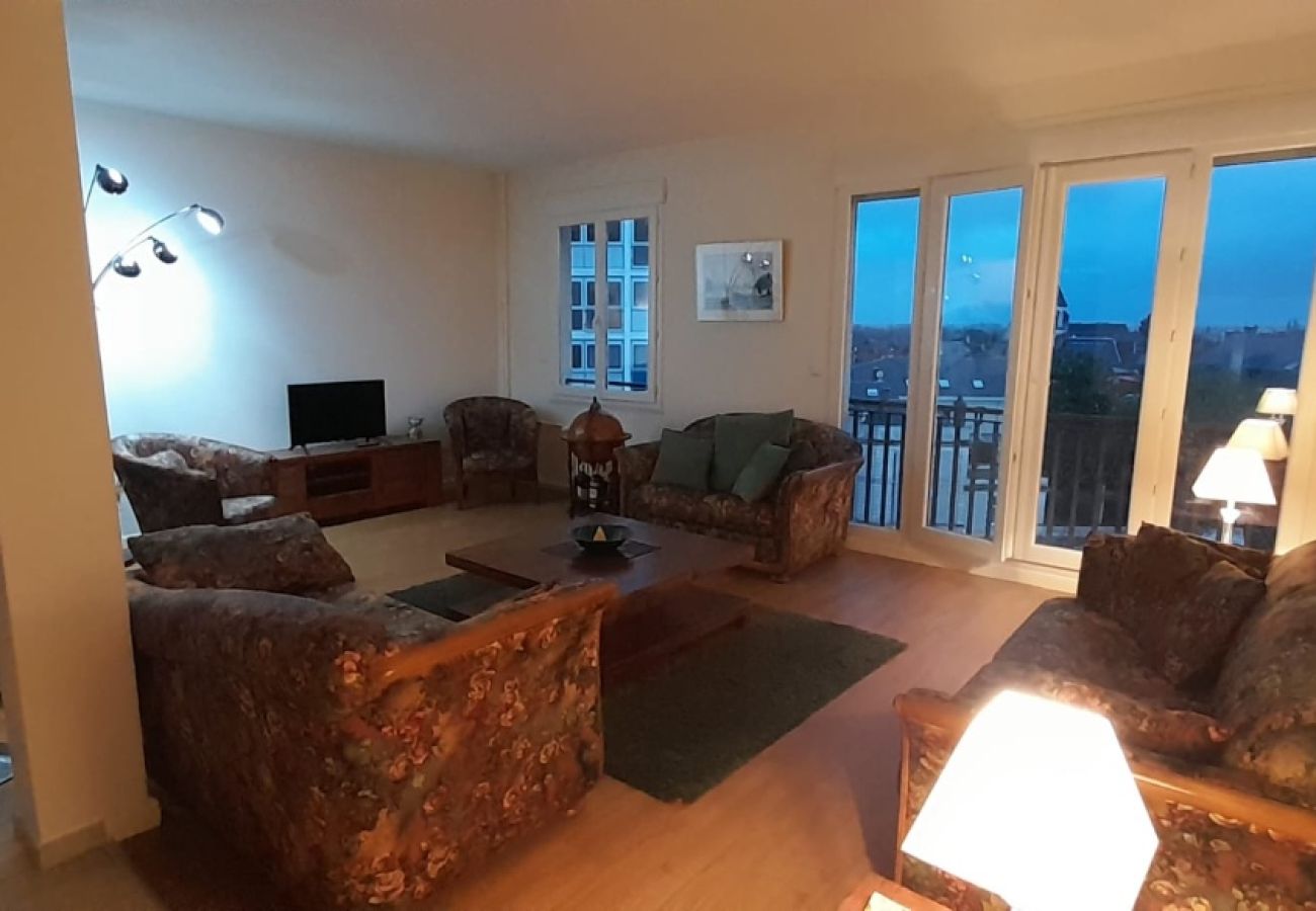 Appartement à Châteauroux - B- Meublé cosy centre ville 4 pers - ascenseur