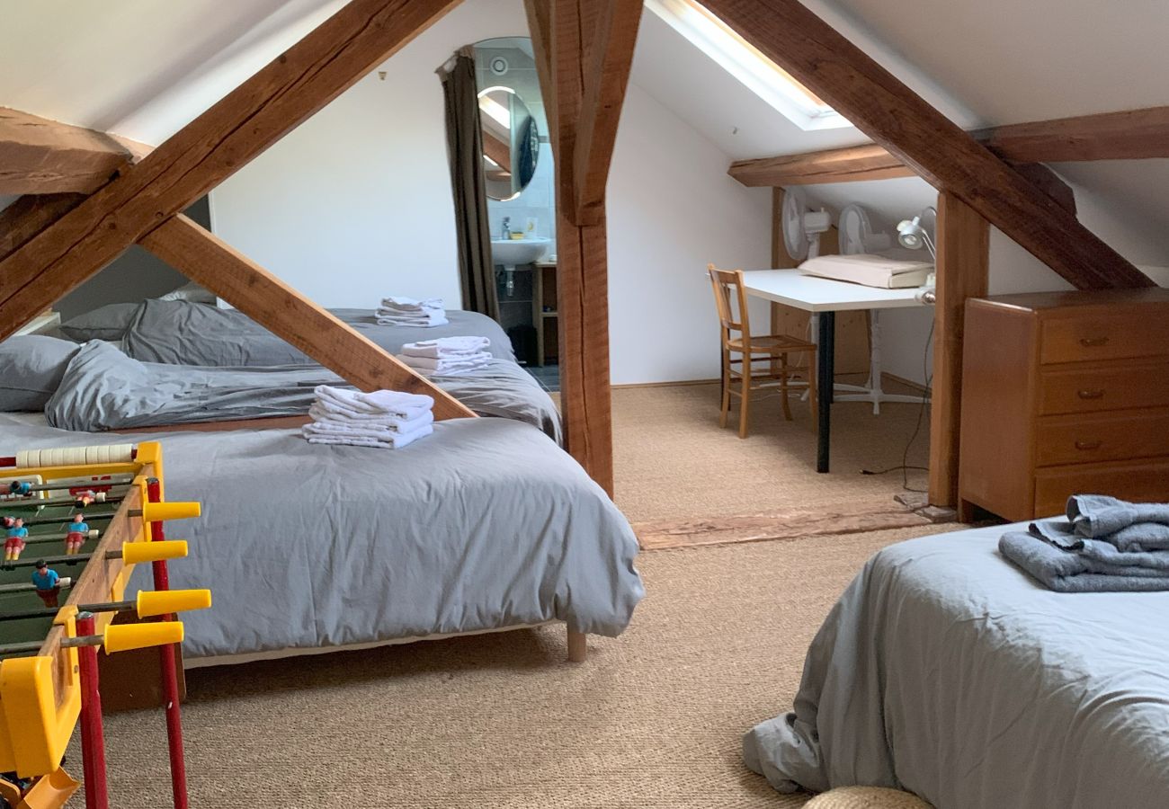 Maison à Rosnay - Gîte Familial 4 étoiles - École du Maupas - Brenne