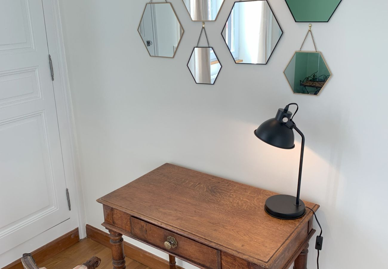 Maison à Rosnay - Gîte Familial 4 étoiles - École du Maupas - Brenne