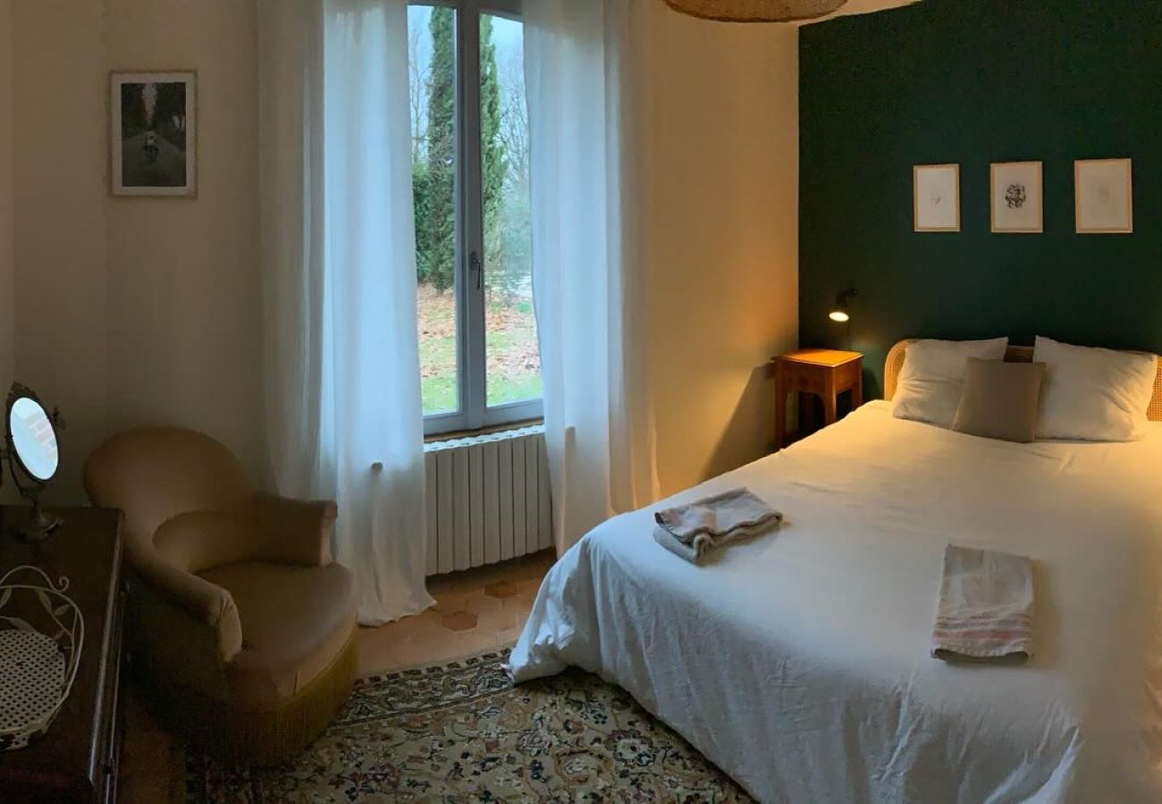 Maison à Rosnay - Gîte Familial 4 étoiles - École du Maupas - Brenne